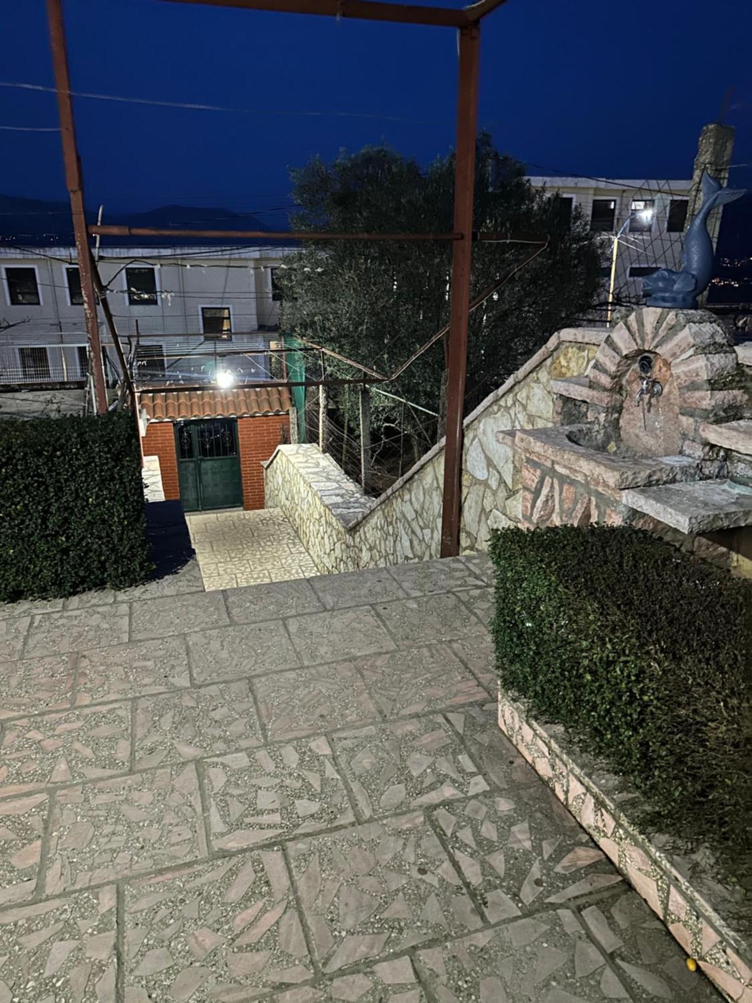Villa Kevin'S Sarandë Exterior foto
