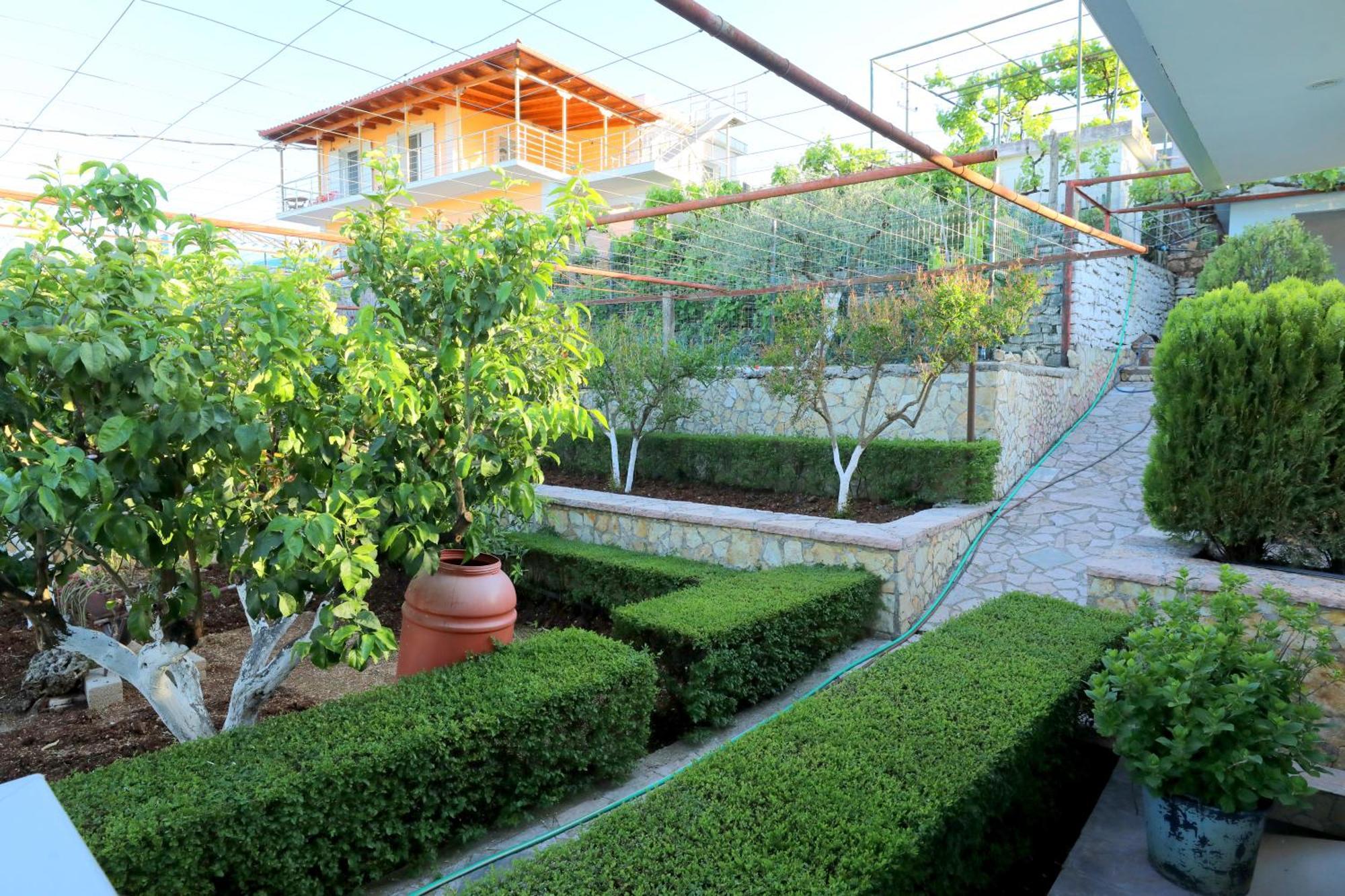 Villa Kevin'S Sarandë Exterior foto